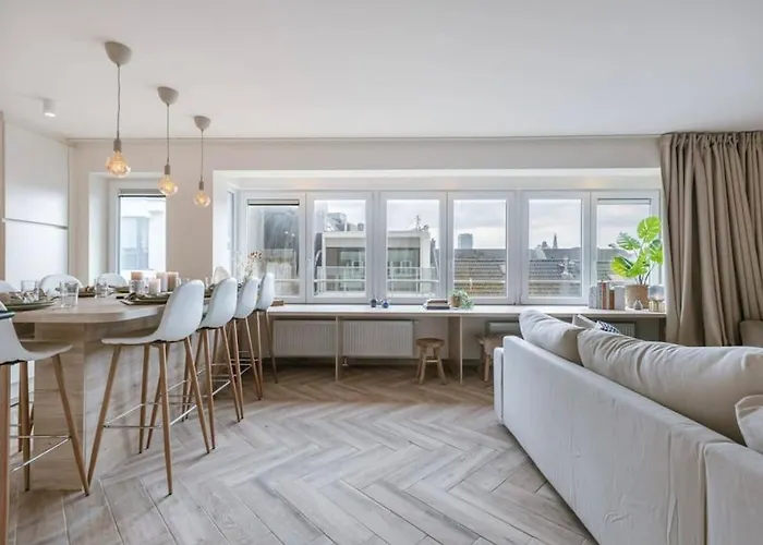 Appartement Juan - Stijlvol Met Uitzicht Op De Kaai Oostende